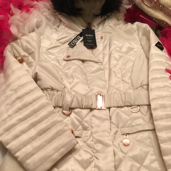 RARE gorgeous vinatge brand new satin xo xo puffer jacket with gold hardware! - Picture 14 of 16